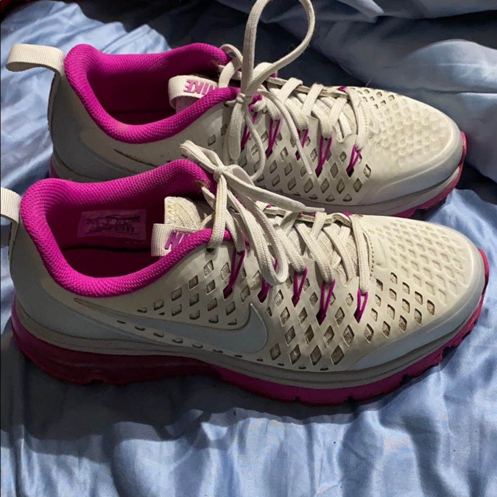 Ladies Nike Air Max